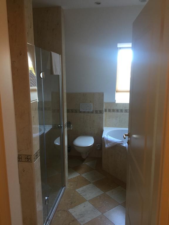 Strandhotel Deichgraf Graal-Mueritz Buitenkant foto
